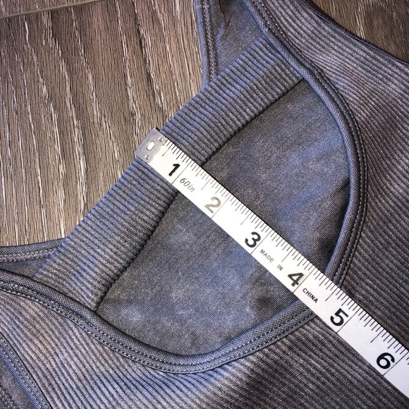 Harmony and Balance Grey Ribbed Sports Bra Size Small - Picture 7 of 10